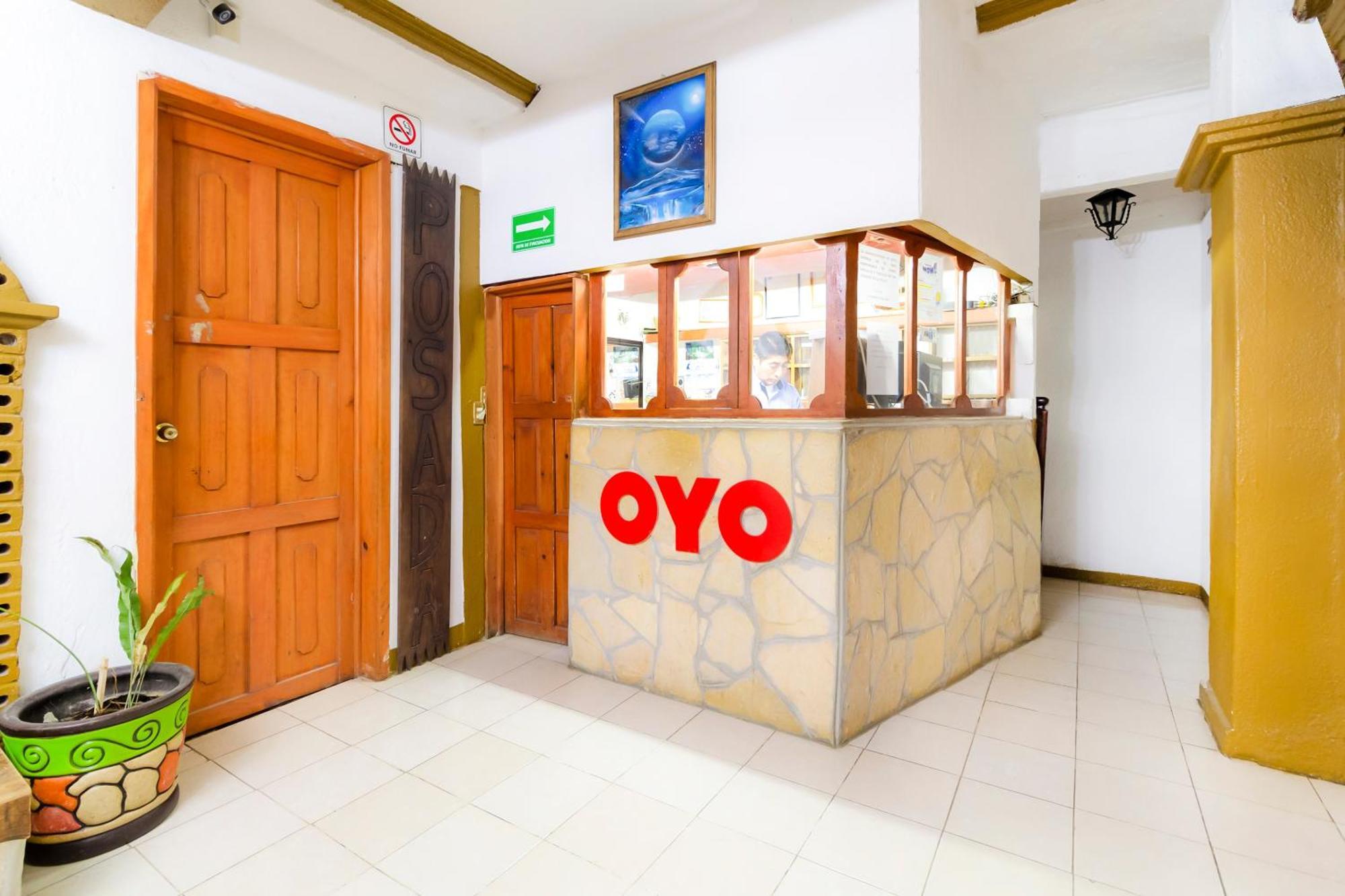 Oyo Hotel La Luna, Templo De Santo Domingo De Guzman San Cristóbal de Las Casas المظهر الخارجي الصورة